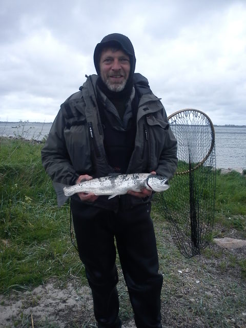 Her er Danny med vinderfisken fra Odsherreds Sportsfiskerforenings Ørredag  foråret 2012 